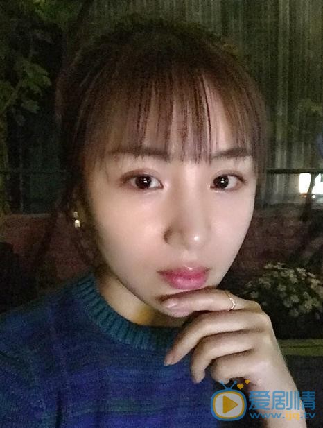鸿利生活照 鸿利高清写真_鸿利高清剧照