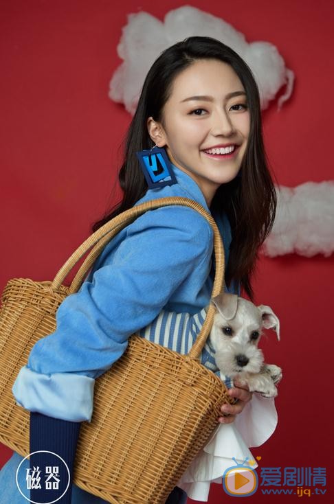 黄梦莹时尚大片 黄梦莹高清写真_黄梦莹高清剧照
