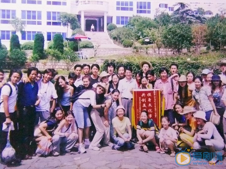 崔鹏童年照片 崔鹏高清写真_崔鹏高清剧照
