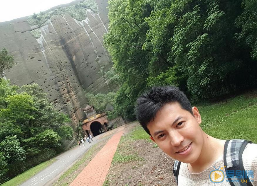 崔鹏生活照 崔鹏高清写真_崔鹏高清剧照
