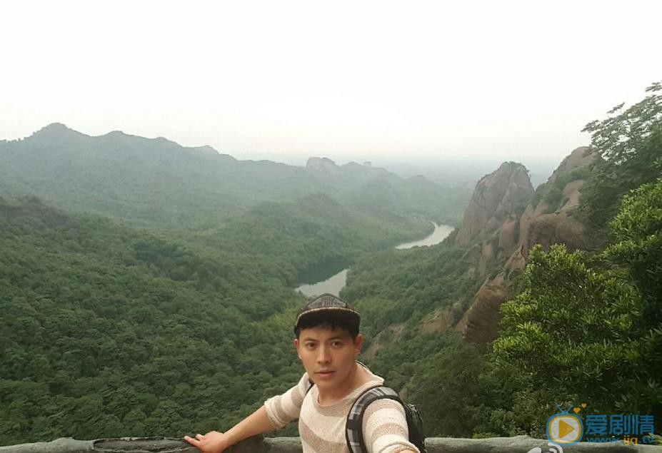 崔鹏生活照 崔鹏高清写真_崔鹏高清剧照