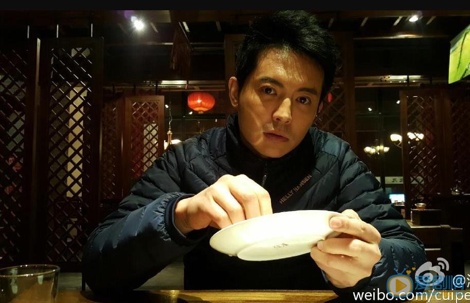 崔鹏生活照 崔鹏高清写真_崔鹏高清剧照