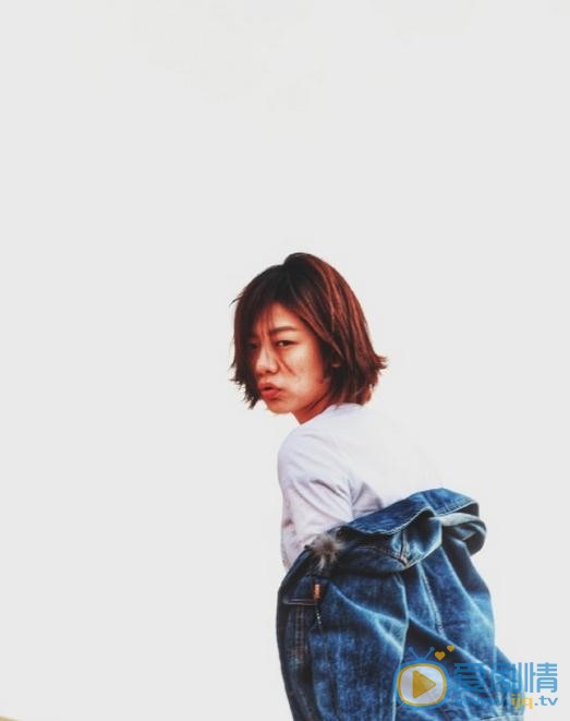 王真儿沙漠写真 王真儿高清写真_王真儿高清剧照