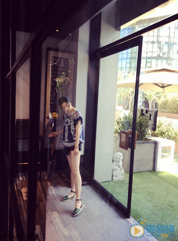 张瑶时尚街拍 张瑶高清写真_张瑶高清剧照