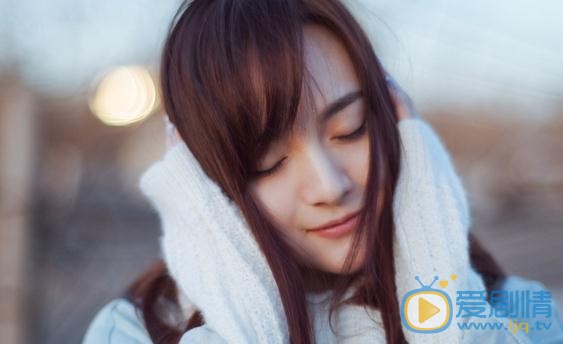 李依伊青春写真 李依伊高清写真_李依伊高清剧照