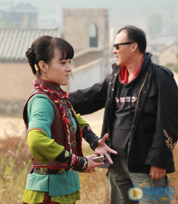 李依伊片场照 李依伊高清写真_李依伊高清剧照