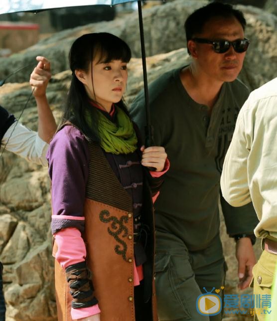 李依伊片场照 李依伊高清写真_李依伊高清剧照