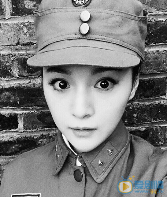 李依伊片场照 李依伊高清写真_李依伊高清剧照