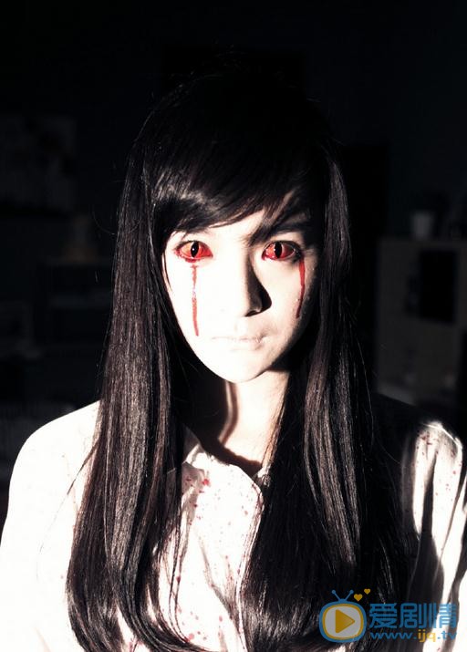 李依伊《孤岛》剧照 李依伊高清写真_李依伊高清剧照