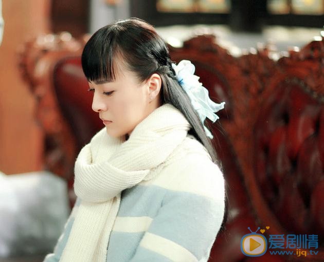李依伊《野山鹰》剧照 李依伊高清写真_李依伊高清剧照