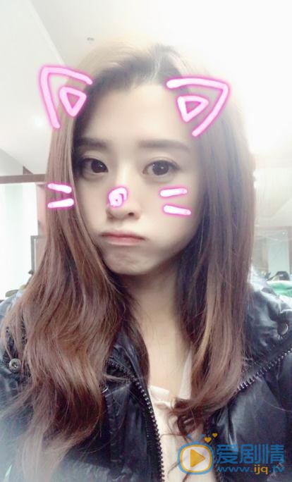 李若嘉可爱萌照 李若嘉高清写真_李若嘉高清剧照