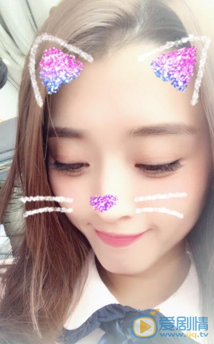 李若嘉可爱萌照 李若嘉高清写真_李若嘉高清剧照