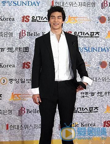 丹尼斯·吴活动照片 丹尼斯·吴高清写真_丹尼斯·吴高清剧照