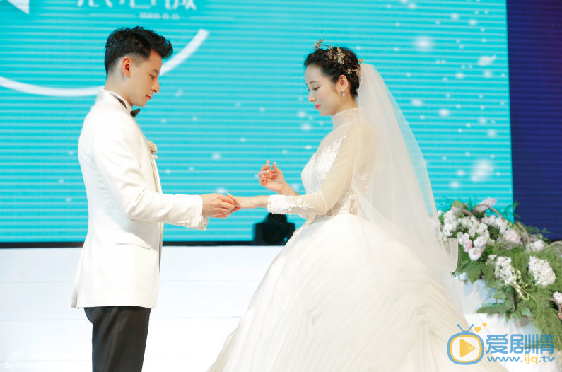 钱泳辰婚纱婚礼照 钱泳辰高清写真_钱泳辰高清剧照