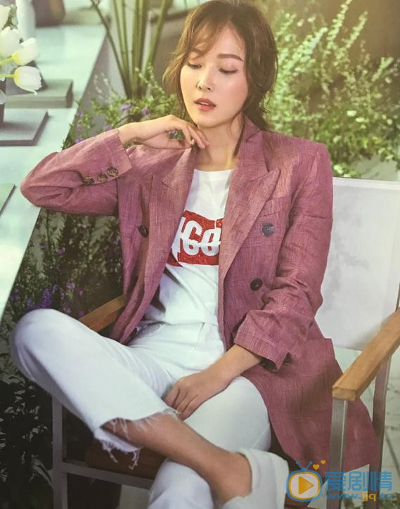 郑秀妍魅惑写真 郑秀妍高清写真_郑秀妍高清剧照