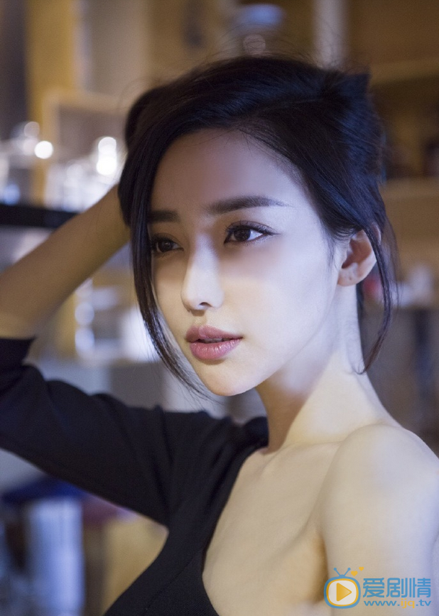 刘凡菲性感写真 刘凡菲高清写真_刘凡菲高清剧照