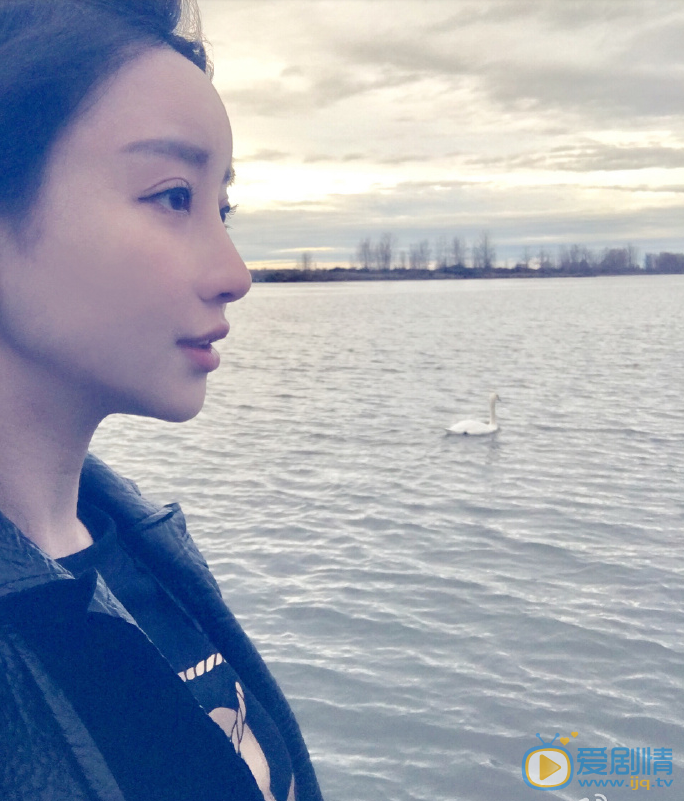 刘凡菲生活照 刘凡菲高清写真_刘凡菲高清剧照