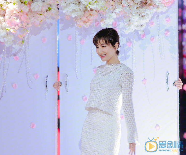吴昕快乐大本营节目照 吴昕高清写真_吴昕高清剧照