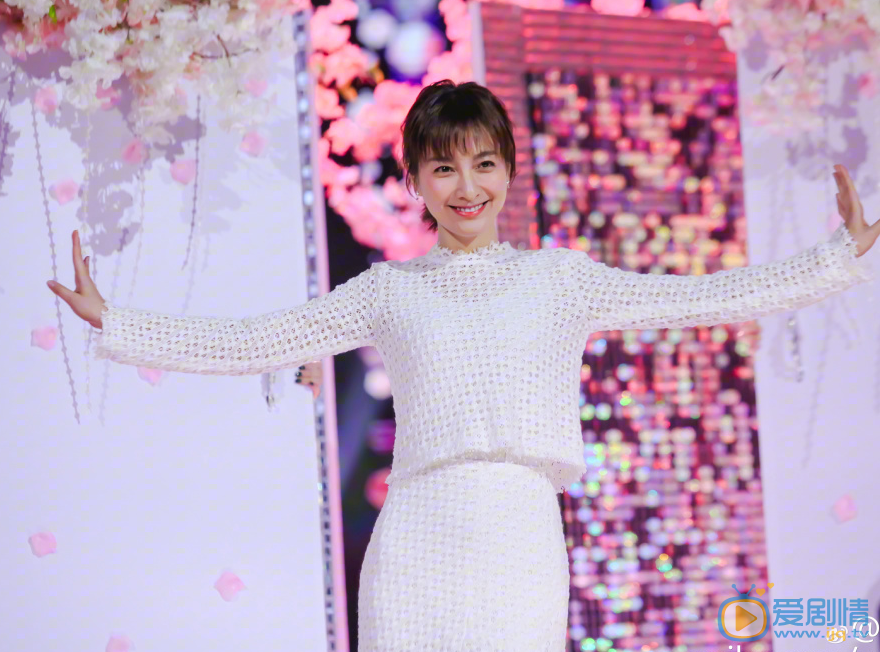 吴昕快乐大本营节目照 吴昕高清写真_吴昕高清剧照