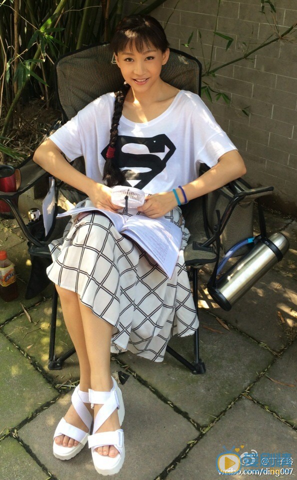 丁子玲片场照 丁子玲高清写真_丁子玲高清剧照
