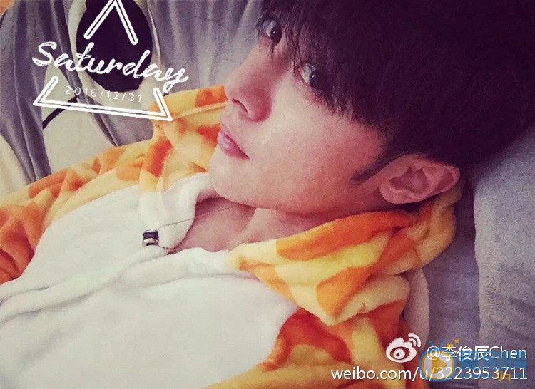 李俊辰生活照 李俊辰高清写真_李俊辰高清剧照