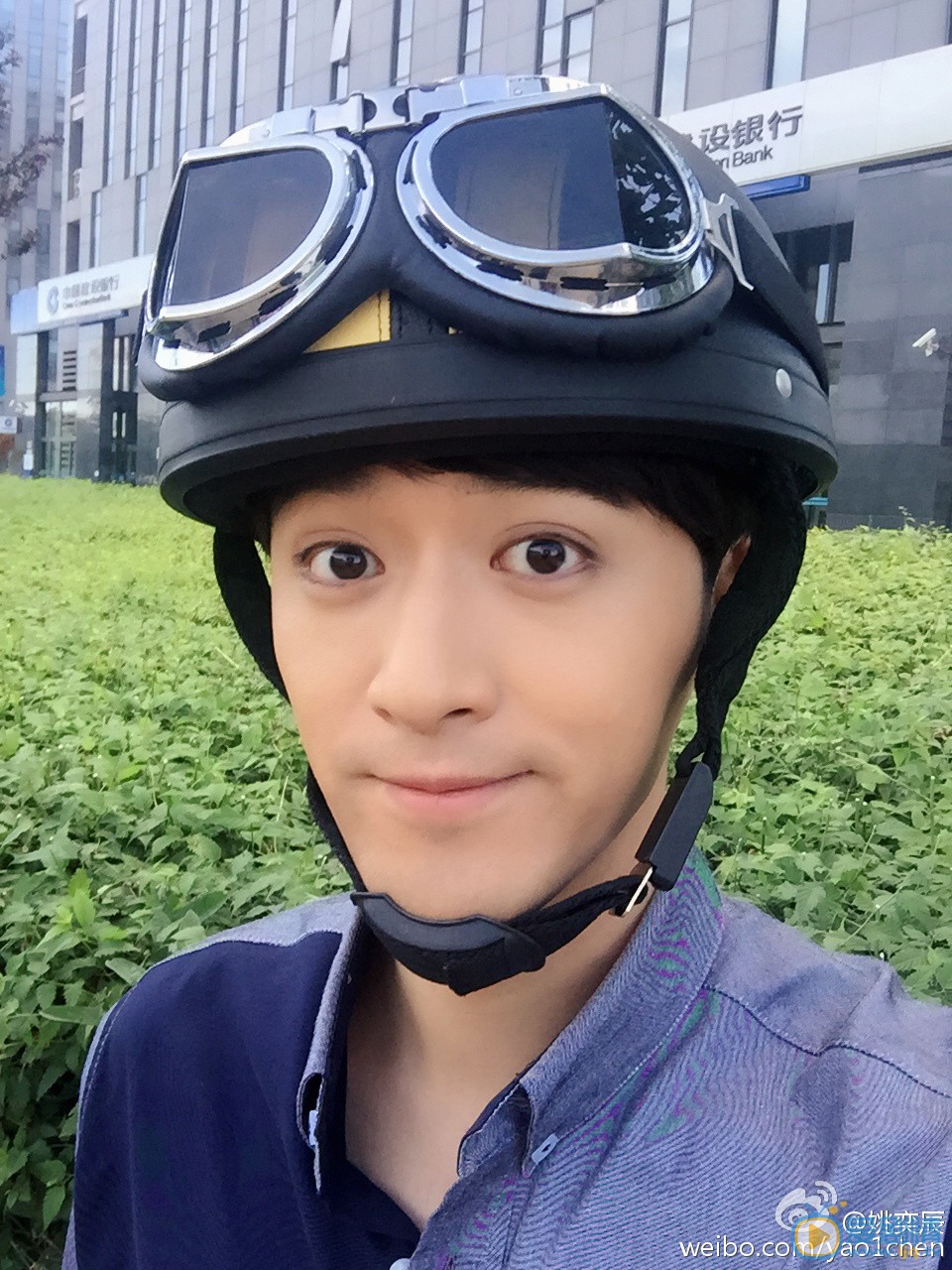 姚奕辰卖萌搞怪照 姚奕辰高清写真_姚奕辰高清剧照