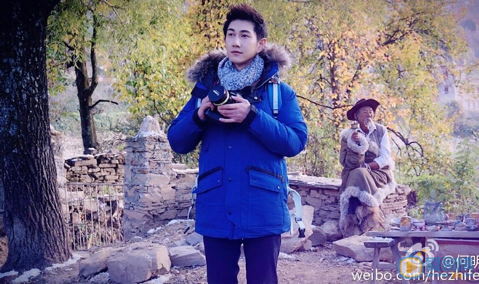 何明翰旅行照 何明翰高清写真_何明翰高清剧照