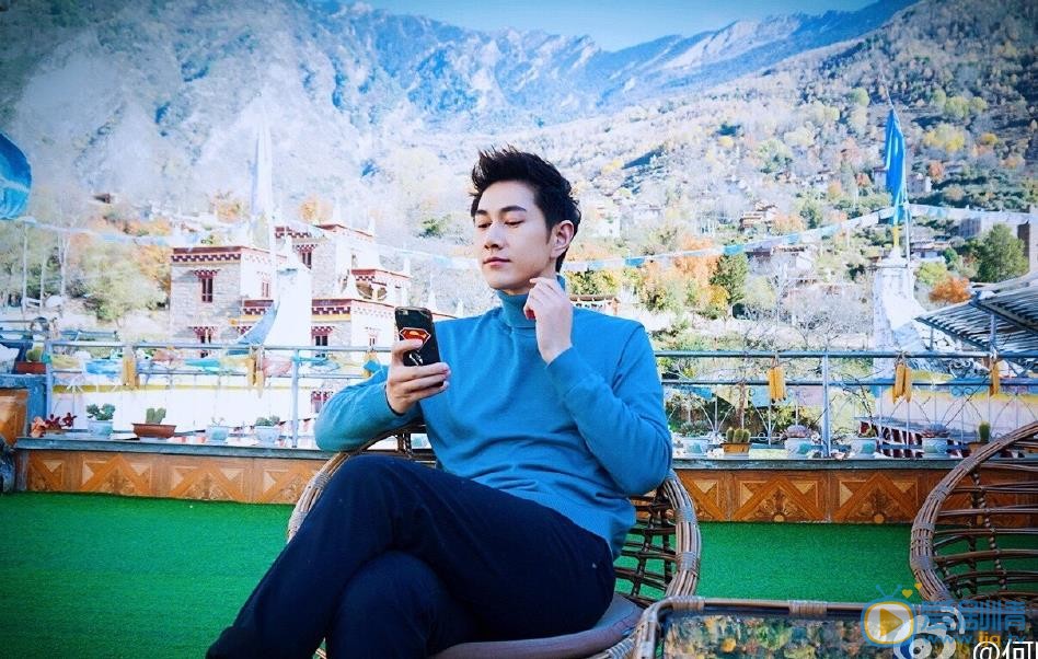 何明翰旅行照 何明翰高清写真_何明翰高清剧照