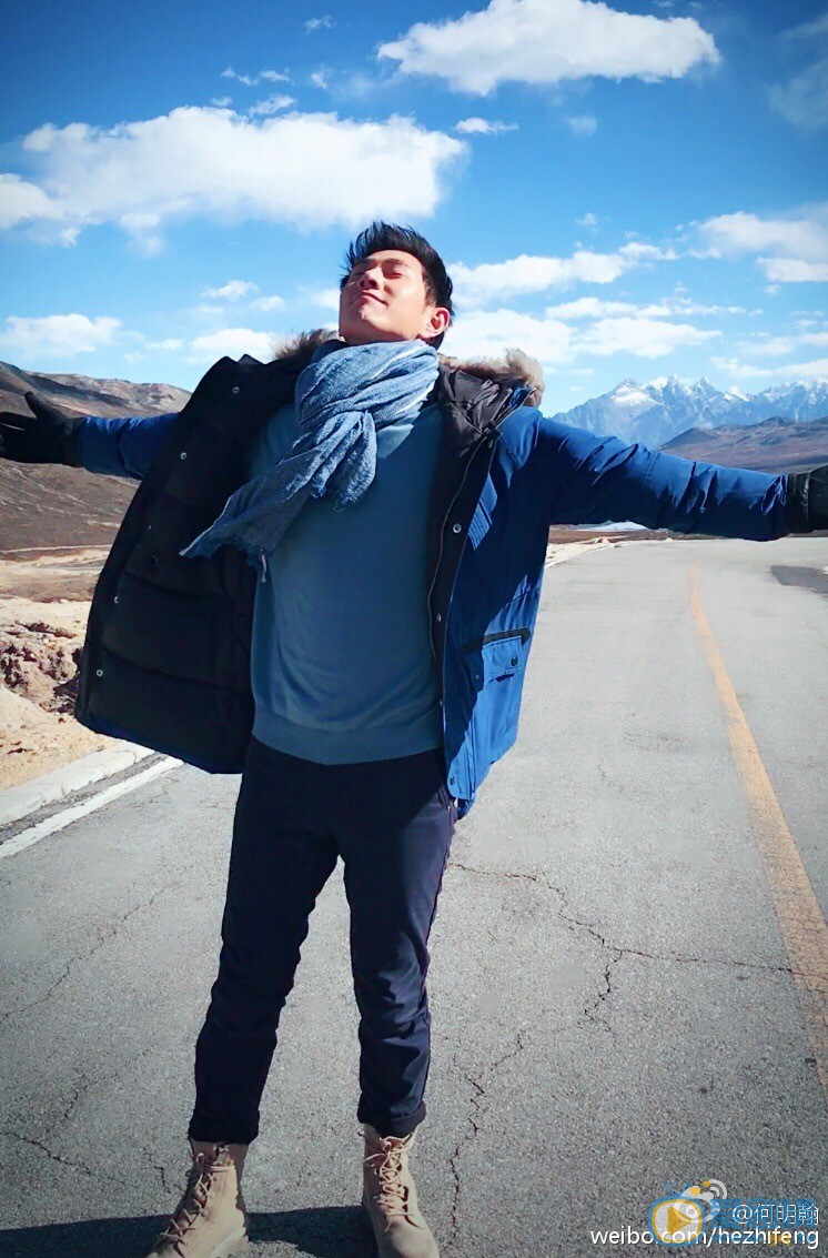 何明翰旅行照 何明翰高清写真_何明翰高清剧照