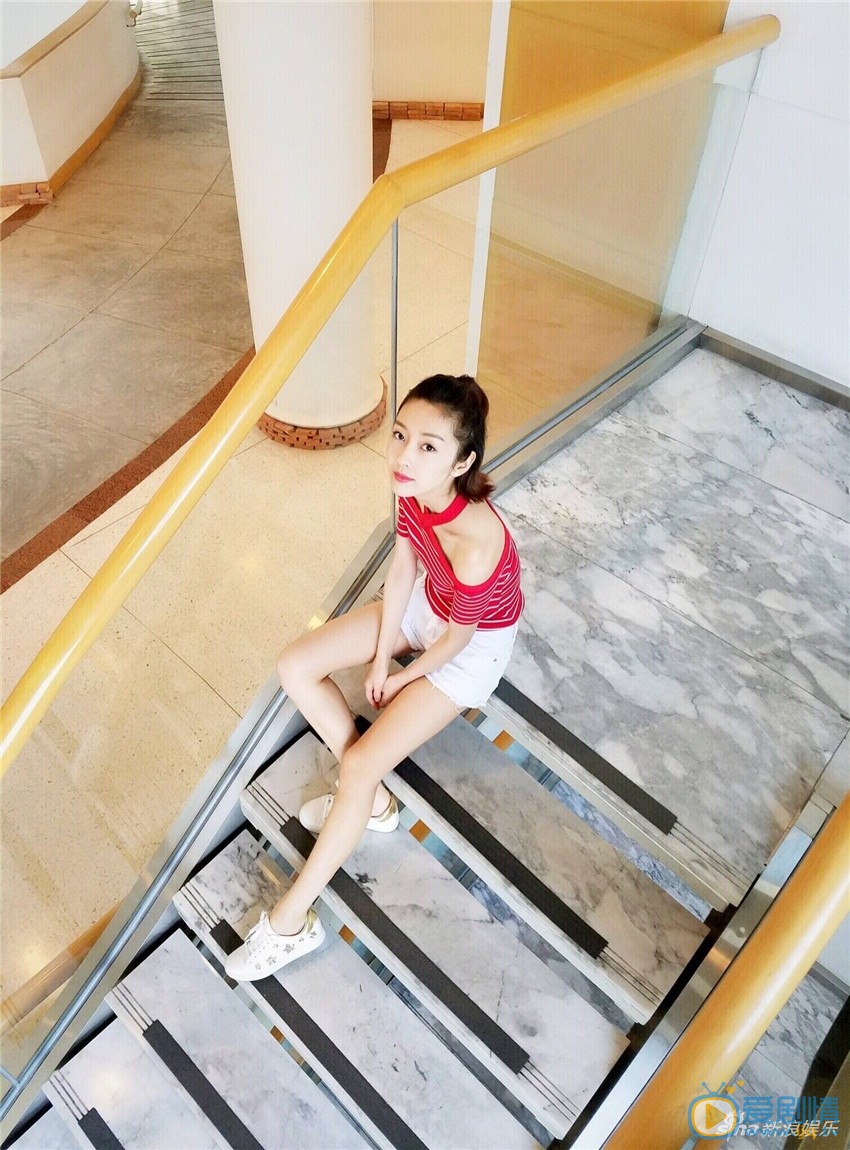 宣璐甜美大长腿照 宣璐高清写真_宣璐高清剧照