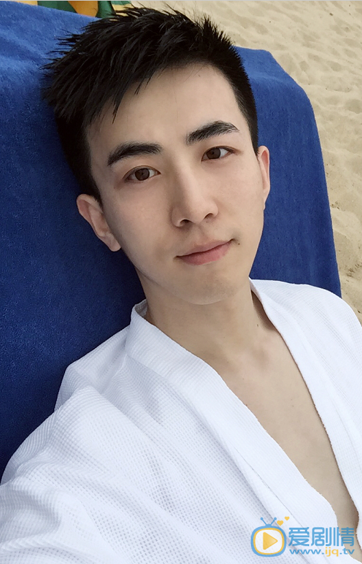 李川生活照 李川高清写真_李川高清剧照