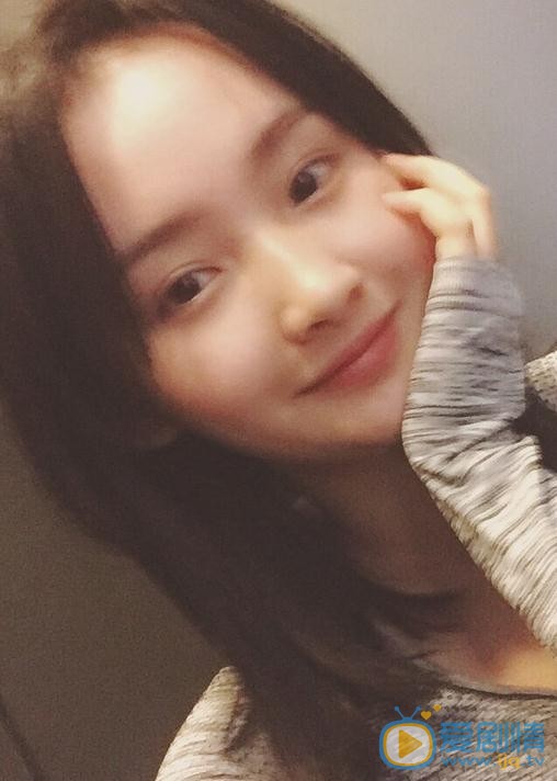 梁宝羚生活照