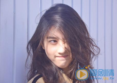 李凯馨街拍写真 李凯馨高清写真_李凯馨高清剧照