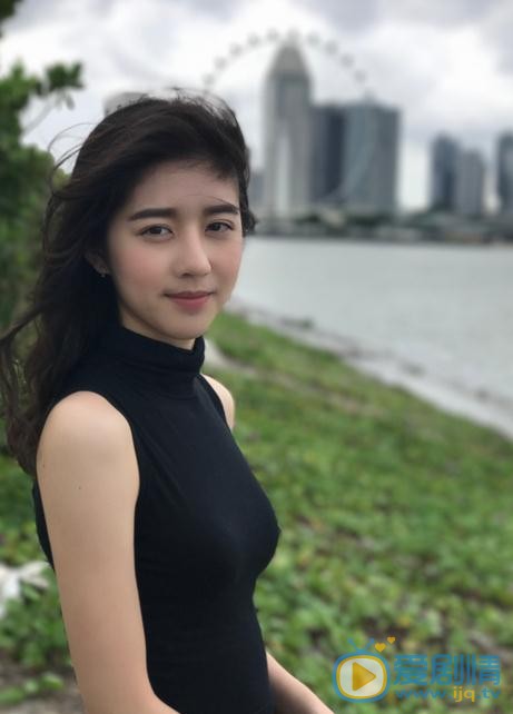 李凯馨街拍写真 李凯馨高清写真_李凯馨高清剧照