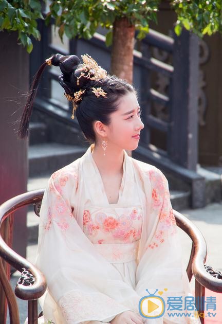 李凯馨片场照 李凯馨高清写真_李凯馨高清剧照