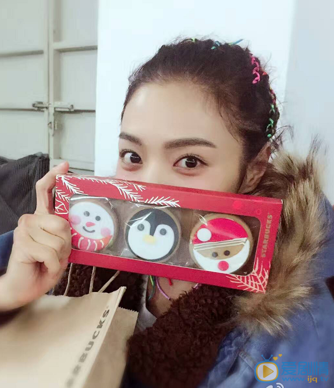 尹航卖萌照 尹航高清写真_尹航高清剧照