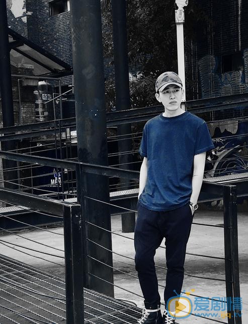 孔垂楠生活照 孔垂楠高清写真_孔垂楠高清剧照