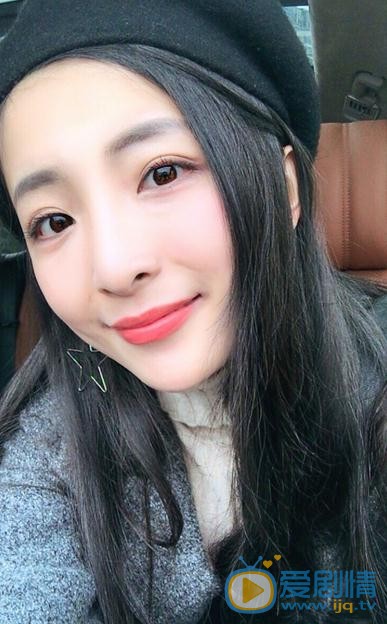 厉蔺菲生活照