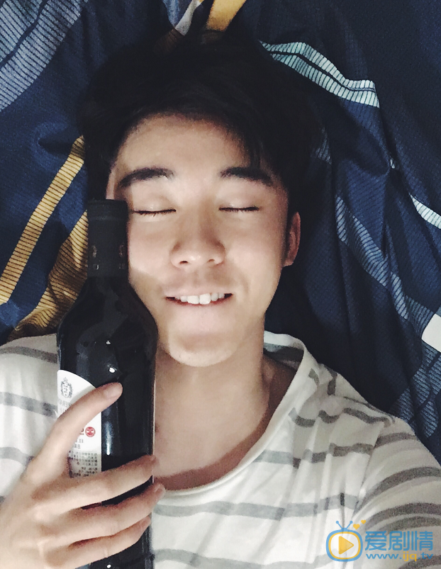 胡浩博生活照 胡浩博高清写真_胡浩博高清剧照