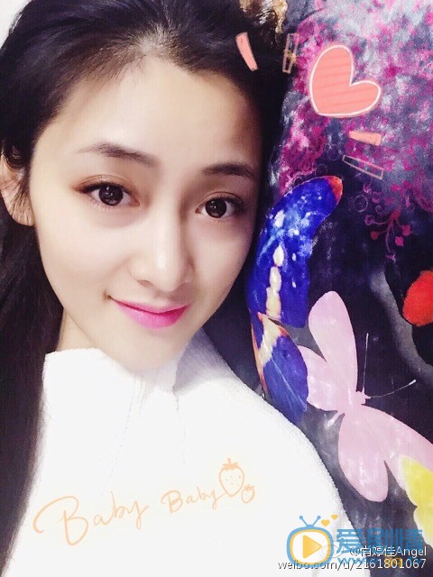 肖婷佳生活照