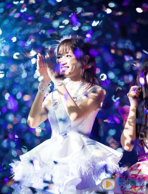 黄婷婷演唱会照 黄婷婷高清写真_黄婷婷高清剧照