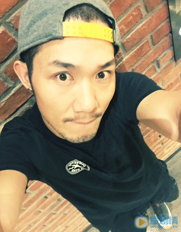 赵健生活照 赵健高清写真_赵健高清剧照