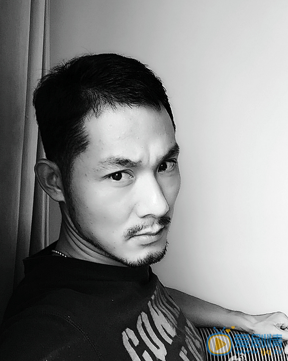 赵健生活照 赵健高清写真_赵健高清剧照