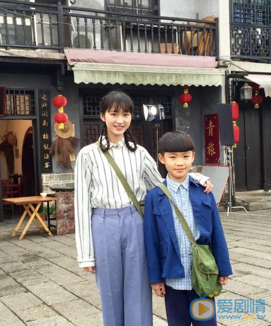 杨肸子片场照 杨肸子高清写真_杨肸子高清剧照