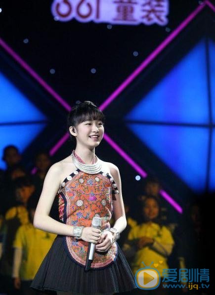 杨肸子《中国新声代》参赛照 杨肸子参赛照片