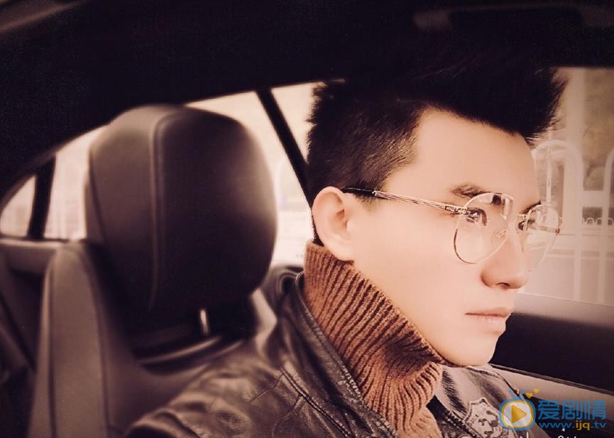 王羽铮时尚街拍 王羽铮高清写真_王羽铮高清剧照