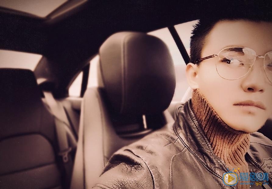 王羽铮时尚街拍 王羽铮高清写真_王羽铮高清剧照