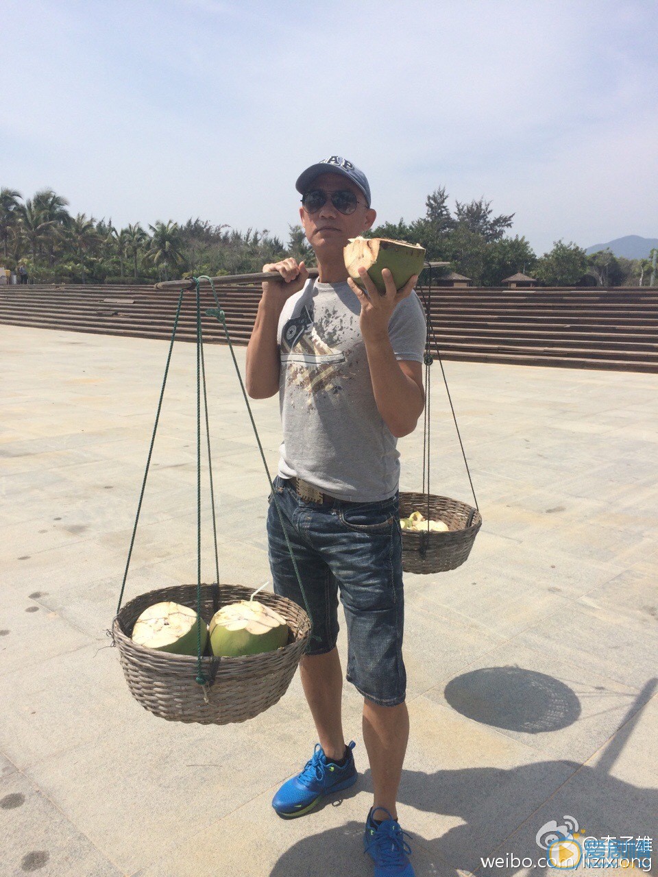 李子雄生活照 李子雄高清写真_李子雄高清剧照