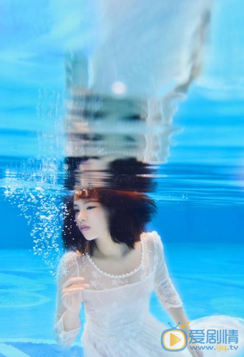 熊玉婷水中写真 熊玉婷高清写真_熊玉婷高清剧照