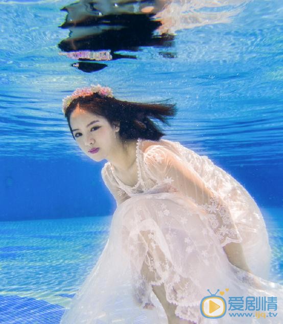 熊玉婷水中写真 熊玉婷高清写真_熊玉婷高清剧照